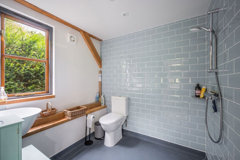 Office / Work Studio Shower Room- click for photo gallery